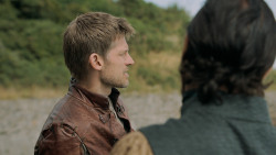 extant_GameOfThrones_5x02-TheHouseOfBlackAndWhite_1950