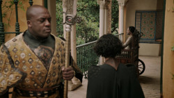 extant_GameOfThrones_5x02-TheHouseOfBlackAndWhite_2042