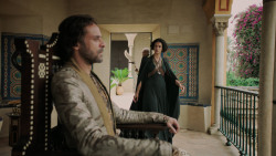 extant_GameOfThrones_5x02-TheHouseOfBlackAndWhite_2045