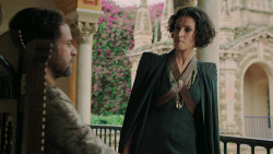 extant_GameOfThrones_5x02-TheHouseOfBlackAndWhite_2067