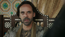 extant_GameOfThrones_5x02-TheHouseOfBlackAndWhite_2070