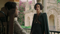 extant_GameOfThrones_5x02-TheHouseOfBlackAndWhite_2092