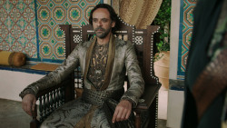 extant_GameOfThrones_5x02-TheHouseOfBlackAndWhite_2107