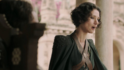 extant_GameOfThrones_5x02-TheHouseOfBlackAndWhite_2141