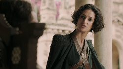 extant_GameOfThrones_5x02-TheHouseOfBlackAndWhite_2145