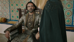 extant_GameOfThrones_5x02-TheHouseOfBlackAndWhite_2169
