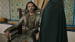 extant_GameOfThrones_5x02-TheHouseOfBlackAndWhite_2184