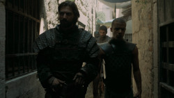 extant_GameOfThrones_5x02-TheHouseOfBlackAndWhite_2242
