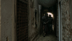 extant_GameOfThrones_5x02-TheHouseOfBlackAndWhite_2265