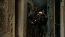 extant_GameOfThrones_5x02-TheHouseOfBlackAndWhite_2276