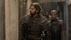 extant_GameOfThrones_5x02-TheHouseOfBlackAndWhite_2289