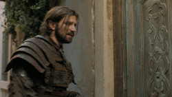 extant_GameOfThrones_5x02-TheHouseOfBlackAndWhite_2292