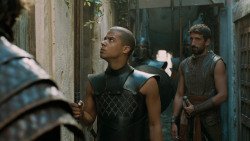 extant_GameOfThrones_5x02-TheHouseOfBlackAndWhite_2298