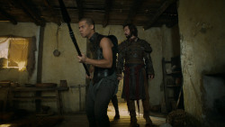 extant_GameOfThrones_5x02-TheHouseOfBlackAndWhite_2311