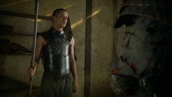extant_GameOfThrones_5x02-TheHouseOfBlackAndWhite_2338