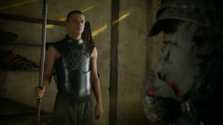 extant_GameOfThrones_5x02-TheHouseOfBlackAndWhite_2339