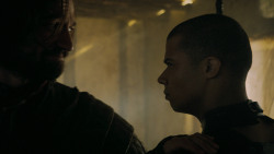 extant_GameOfThrones_5x02-TheHouseOfBlackAndWhite_2395