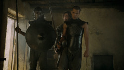 extant_GameOfThrones_5x02-TheHouseOfBlackAndWhite_2402
