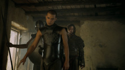 extant_GameOfThrones_5x02-TheHouseOfBlackAndWhite_2405