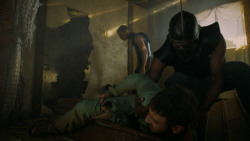 extant_GameOfThrones_5x02-TheHouseOfBlackAndWhite_2410