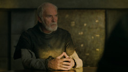 extant_GameOfThrones_5x02-TheHouseOfBlackAndWhite_2477