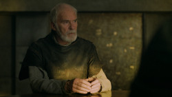 extant_GameOfThrones_5x02-TheHouseOfBlackAndWhite_2478