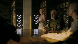 extant_GameOfThrones_5x02-TheHouseOfBlackAndWhite_2490