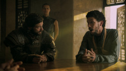 extant_GameOfThrones_5x02-TheHouseOfBlackAndWhite_2507