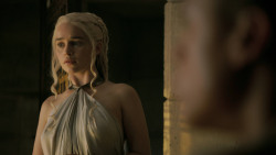 extant_GameOfThrones_5x02-TheHouseOfBlackAndWhite_2508
