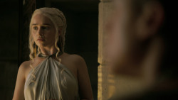 extant_GameOfThrones_5x02-TheHouseOfBlackAndWhite_2511