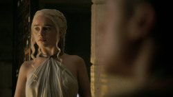 extant_GameOfThrones_5x02-TheHouseOfBlackAndWhite_2512