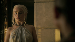 extant_GameOfThrones_5x02-TheHouseOfBlackAndWhite_2515