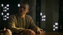 extant_GameOfThrones_5x02-TheHouseOfBlackAndWhite_2538