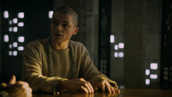 extant_GameOfThrones_5x02-TheHouseOfBlackAndWhite_2540