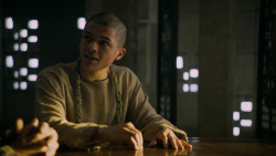extant_GameOfThrones_5x02-TheHouseOfBlackAndWhite_2545