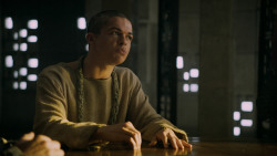 extant_GameOfThrones_5x02-TheHouseOfBlackAndWhite_2563