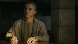 extant_GameOfThrones_5x02-TheHouseOfBlackAndWhite_2593