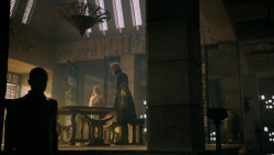 extant_GameOfThrones_5x02-TheHouseOfBlackAndWhite_2605