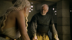 extant_GameOfThrones_5x02-TheHouseOfBlackAndWhite_2610