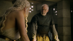 extant_GameOfThrones_5x02-TheHouseOfBlackAndWhite_2611