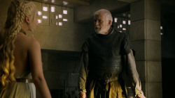 extant_GameOfThrones_5x02-TheHouseOfBlackAndWhite_2615