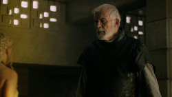 extant_GameOfThrones_5x02-TheHouseOfBlackAndWhite_2622