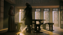 extant_GameOfThrones_5x02-TheHouseOfBlackAndWhite_2630