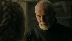 extant_GameOfThrones_5x02-TheHouseOfBlackAndWhite_2718