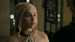 extant_GameOfThrones_5x02-TheHouseOfBlackAndWhite_2731