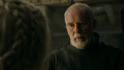 extant_GameOfThrones_5x02-TheHouseOfBlackAndWhite_2742