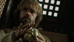 extant_GameOfThrones_5x02-TheHouseOfBlackAndWhite_2766