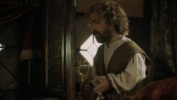 extant_GameOfThrones_5x02-TheHouseOfBlackAndWhite_2807
