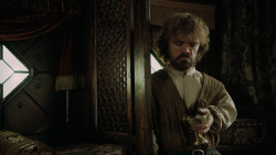 extant_GameOfThrones_5x02-TheHouseOfBlackAndWhite_2841