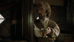 extant_GameOfThrones_5x02-TheHouseOfBlackAndWhite_2879